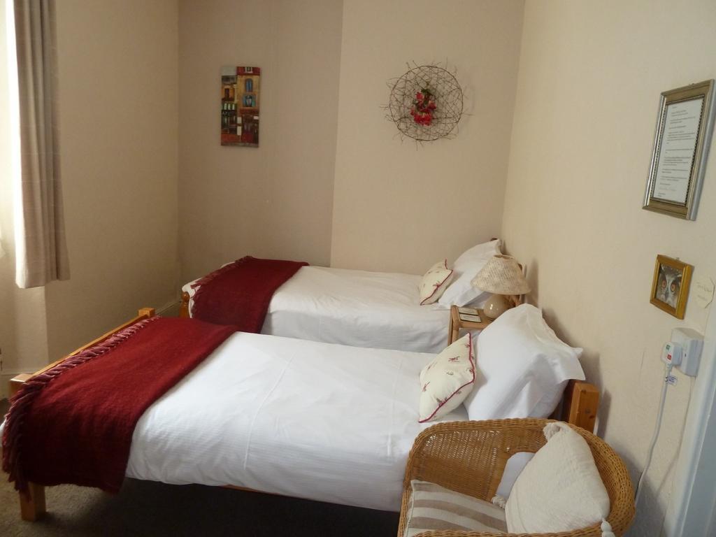 The Owls Crest House B&B Weston-super-Mare Habitación foto